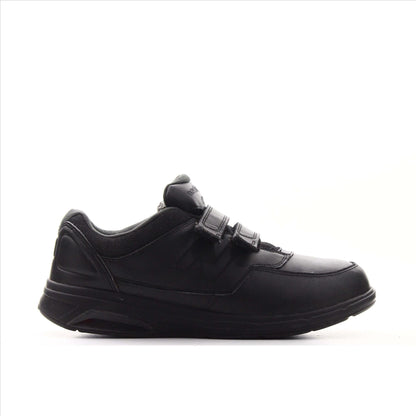 New Balance 813