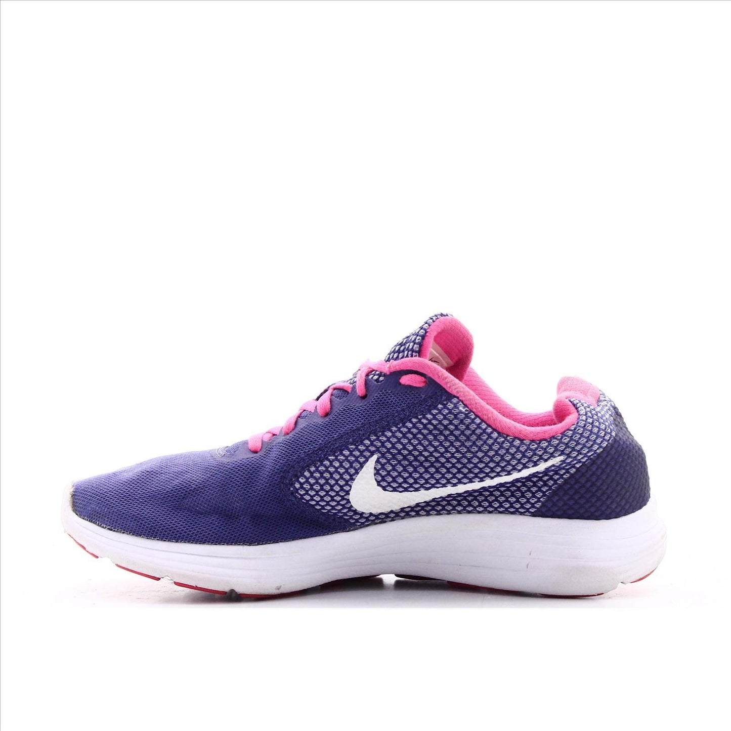 Nike Revolution 3