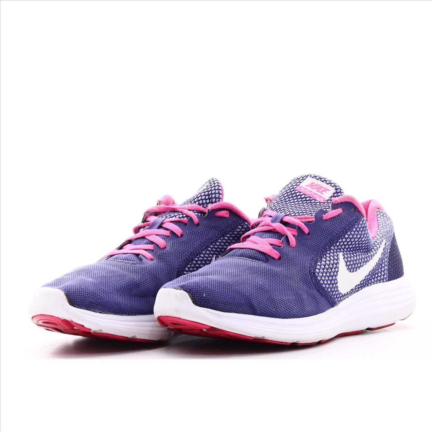 Nike Revolution 3