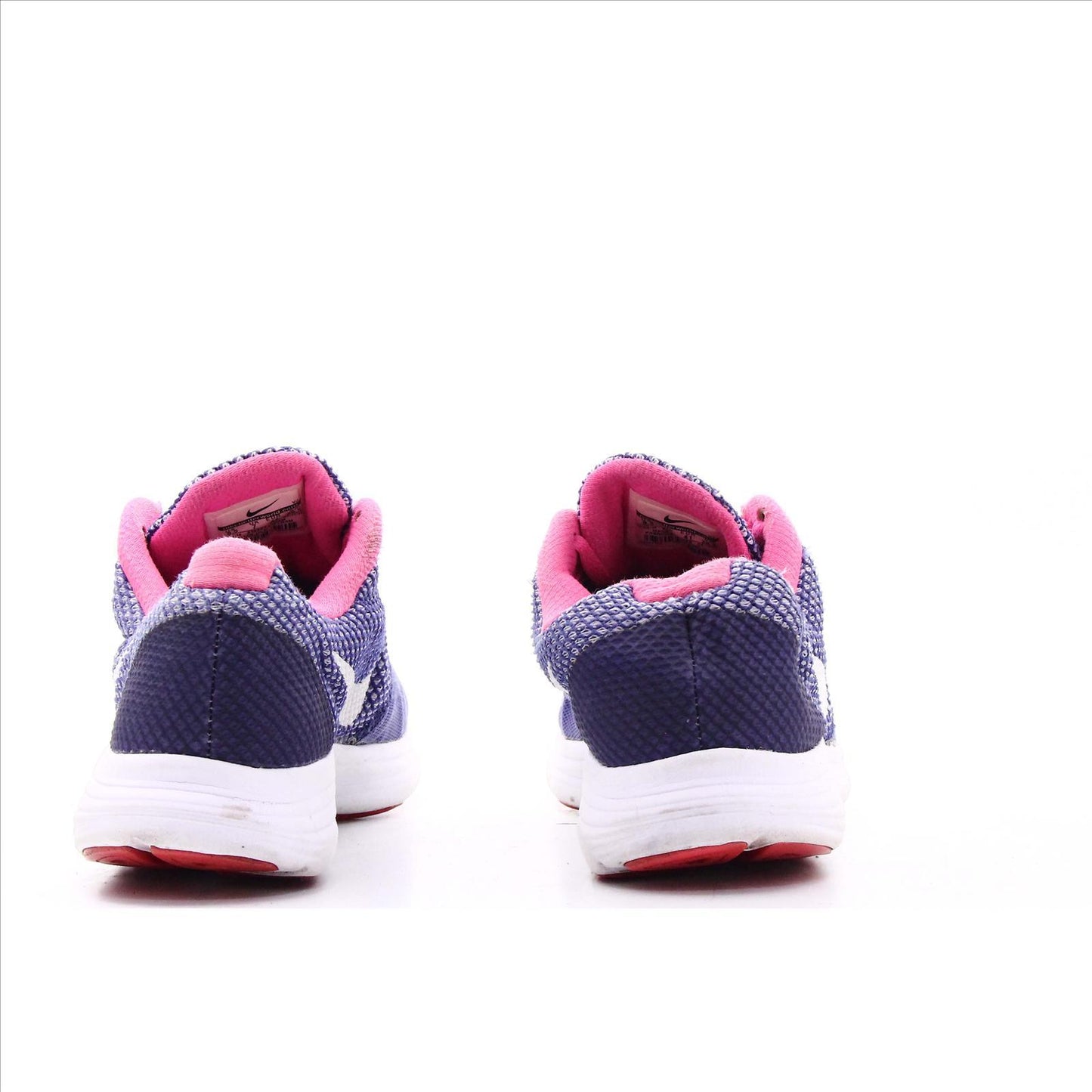 Nike Revolution 3