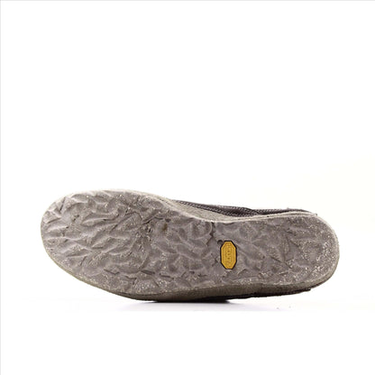 Handcrafted by Bootmaker Vibram