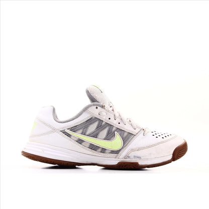 Nike Court Shuffle 5