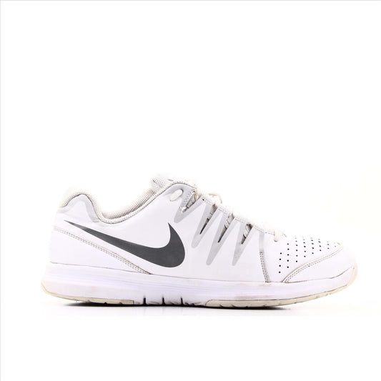 Nike Vapour Court
