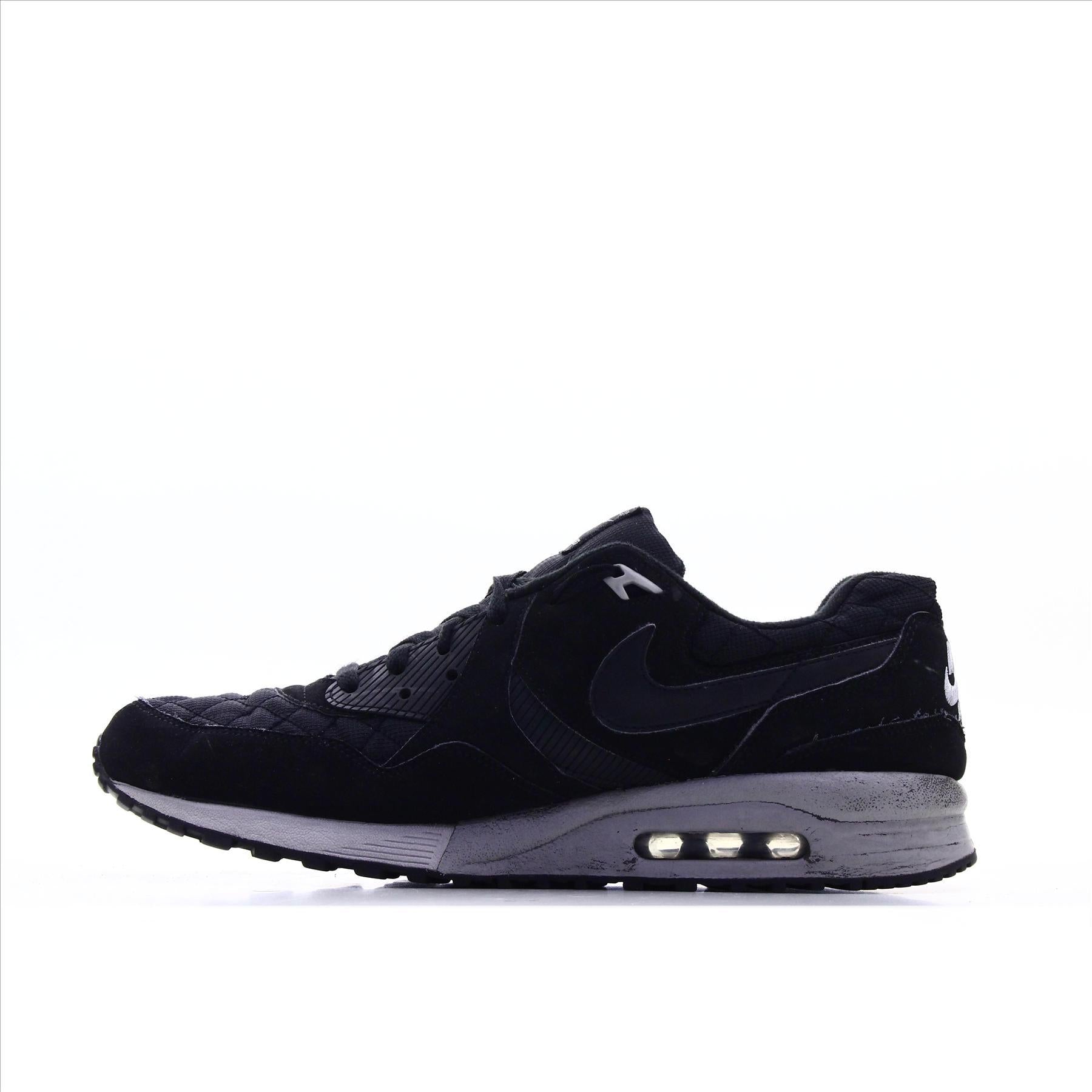 Nike Air Max Light
