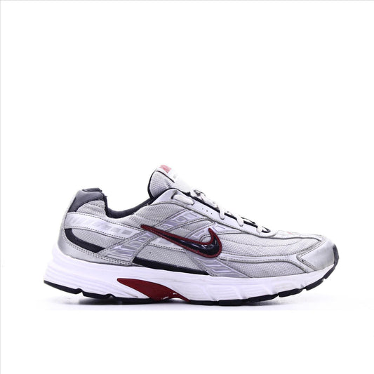 Nike Initiator