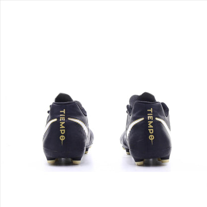 Nike Tiempo