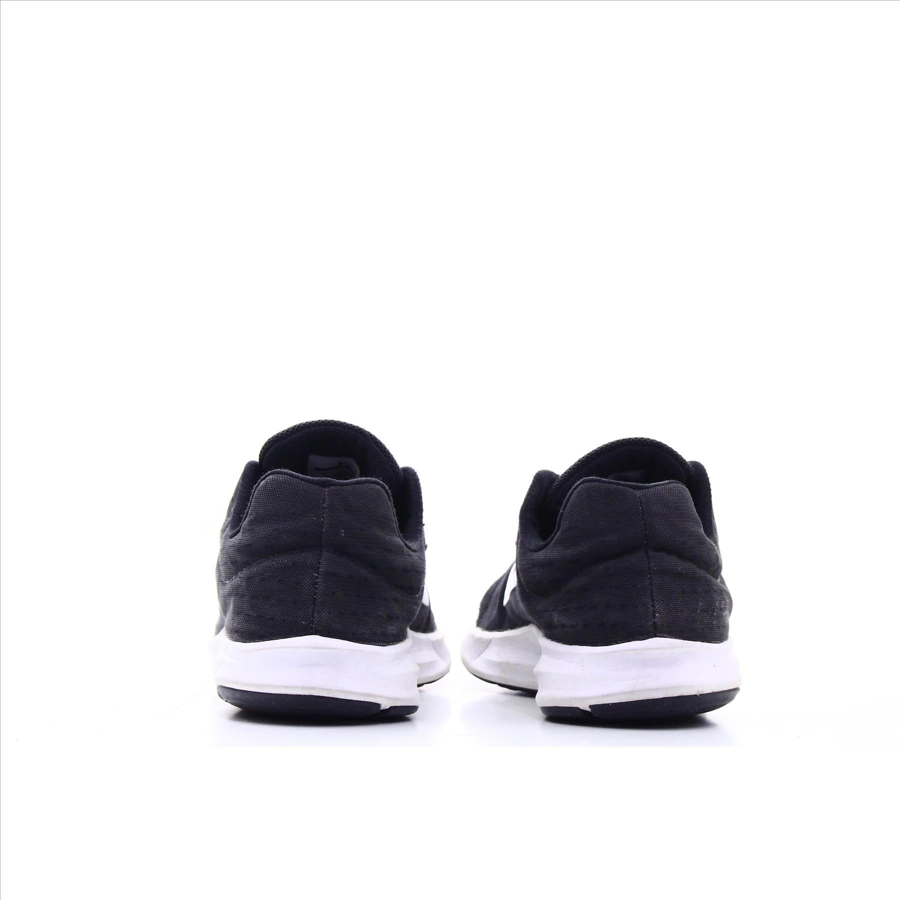 Nike Downshifter 8