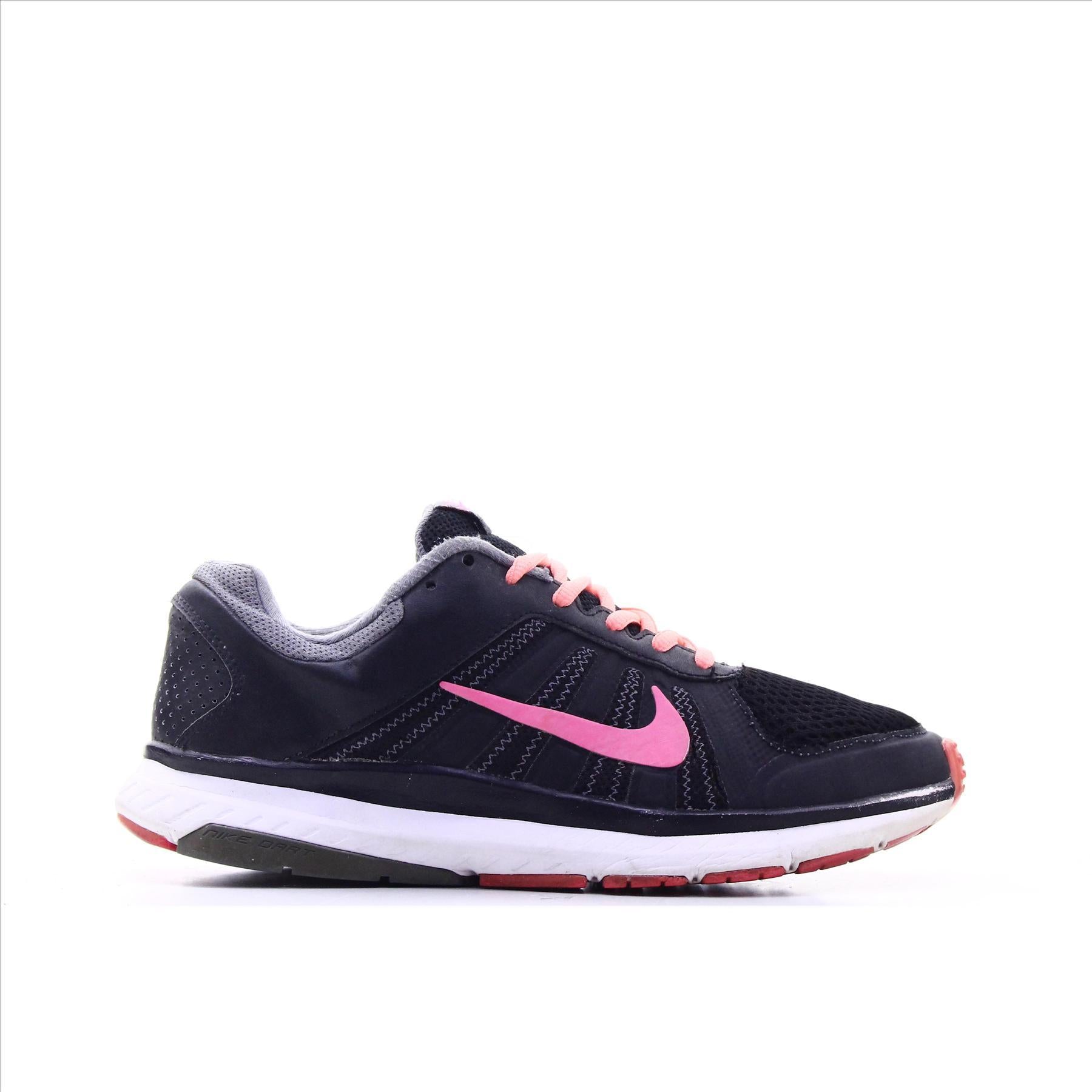 Nike dart xii price deals