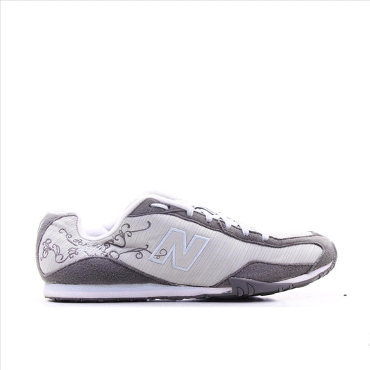 New Balance 442