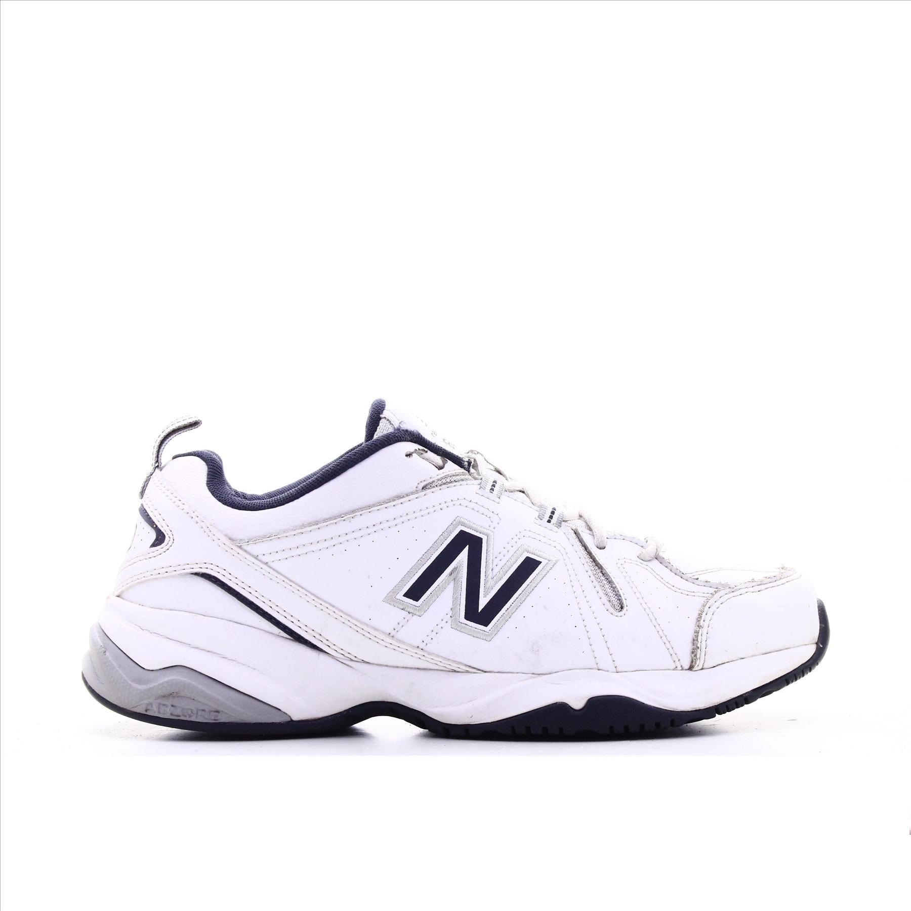 New Balance 603 V4
