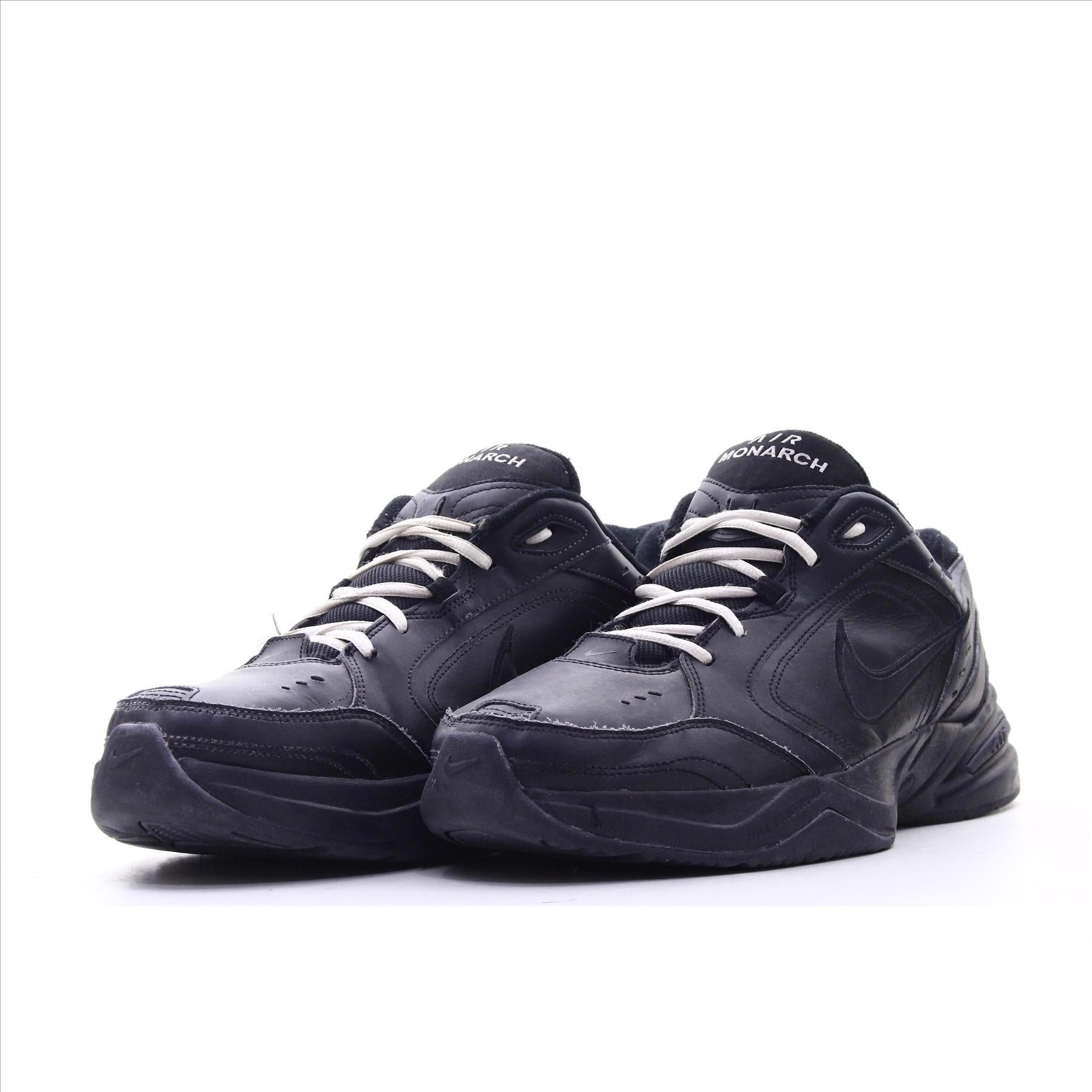 Nike Air Monarch