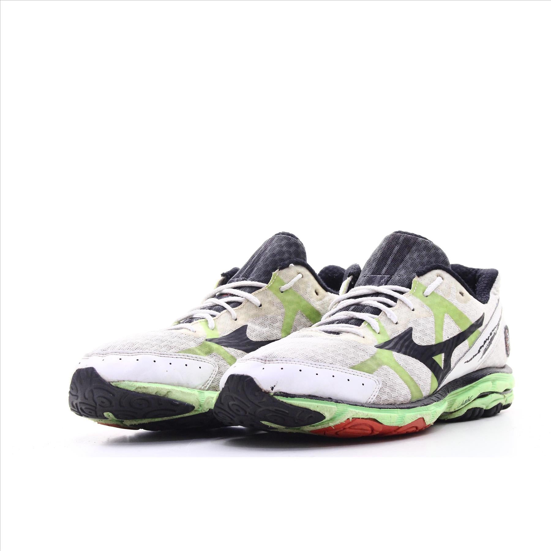 Mizuno Wave Rider 