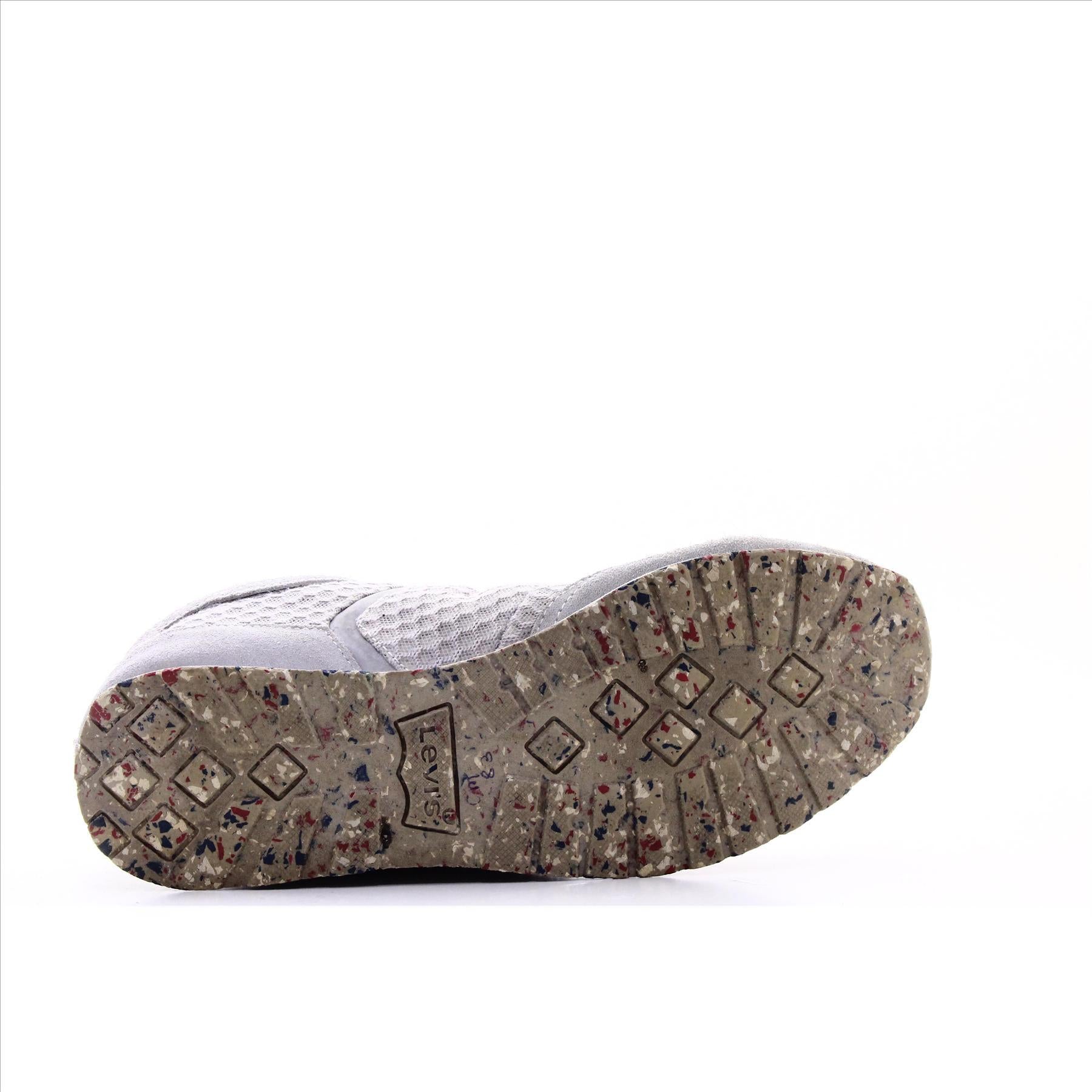 Levi's chappal top