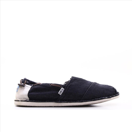 Toms