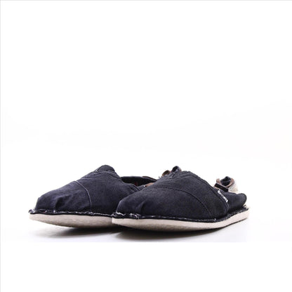 Toms