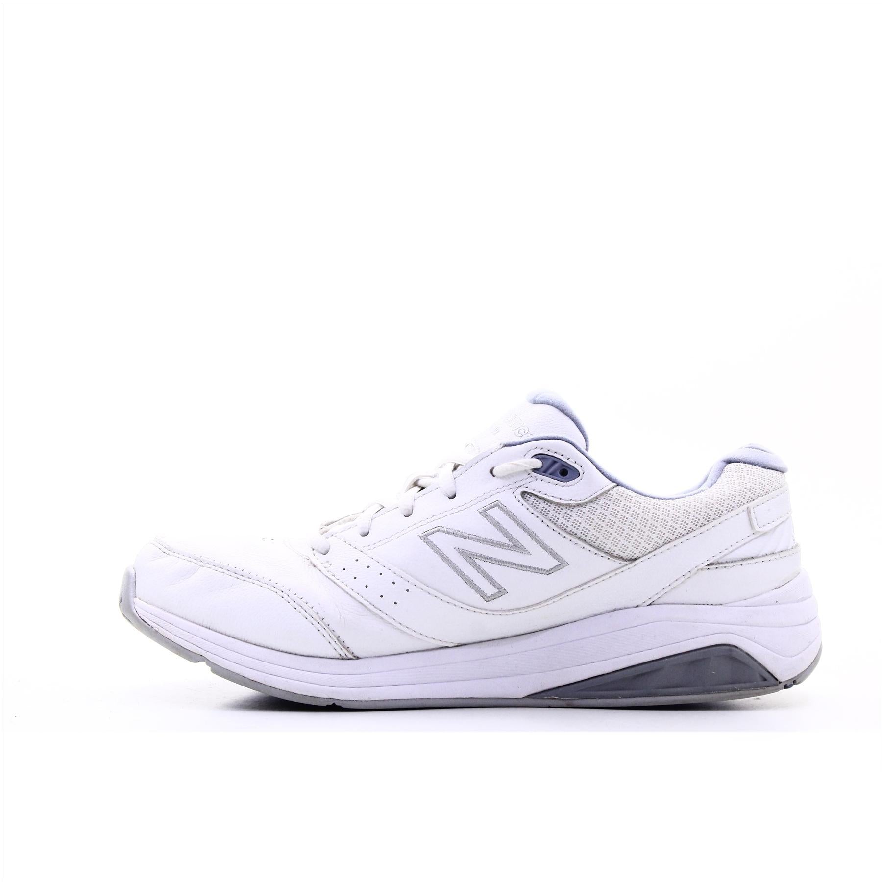 New Balance 928 V8