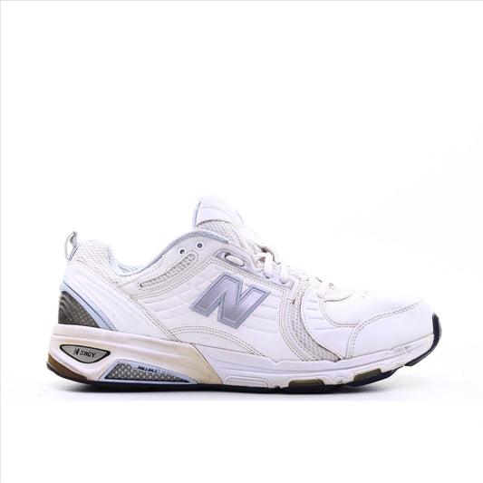 New Balance 856