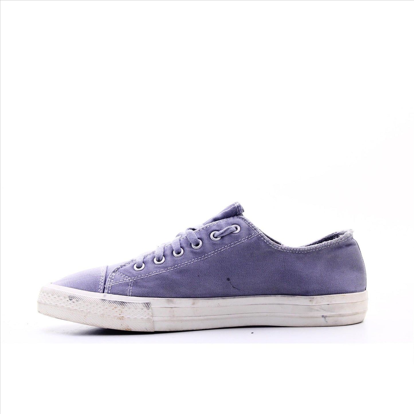 Est. Sneakers