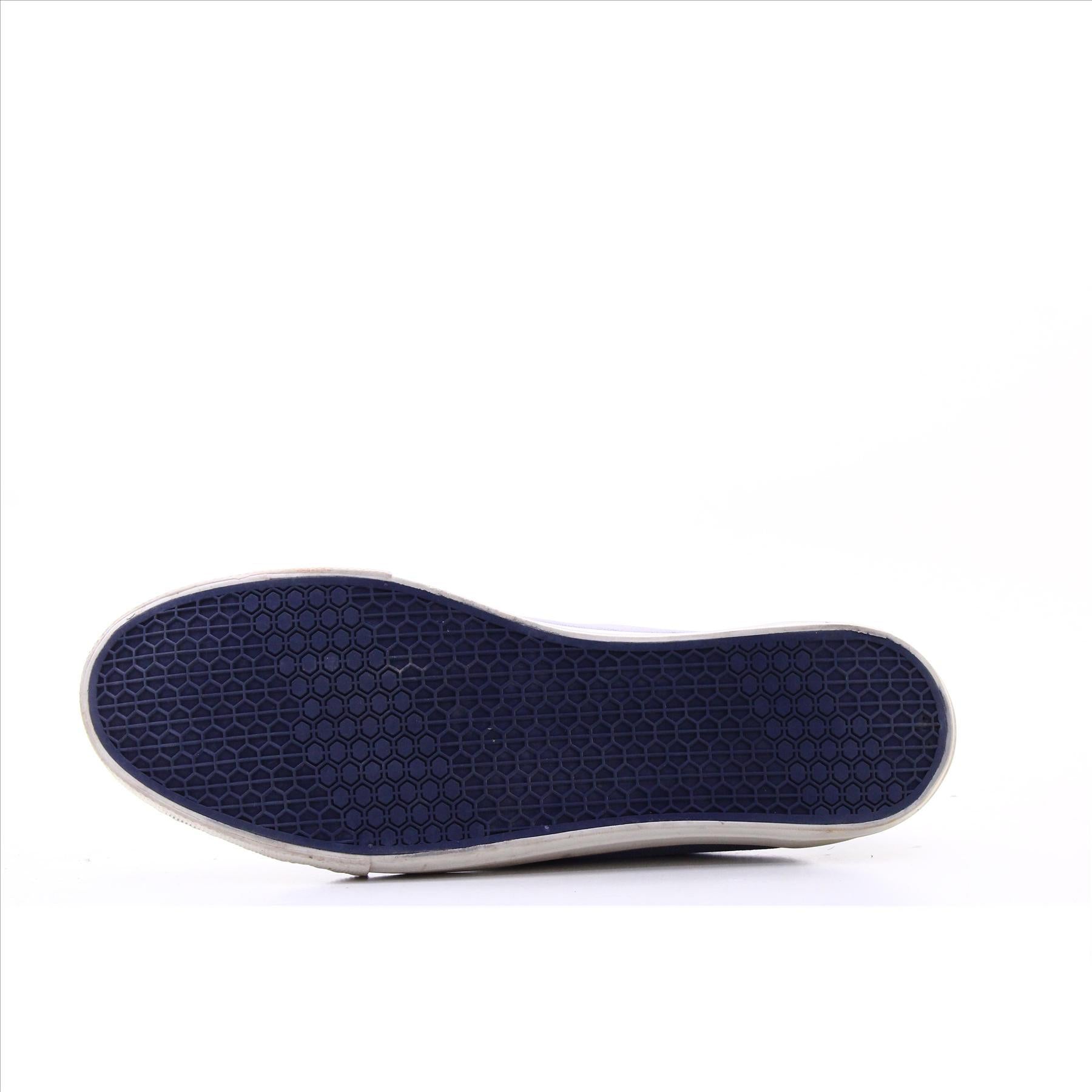 Est. Sneakers