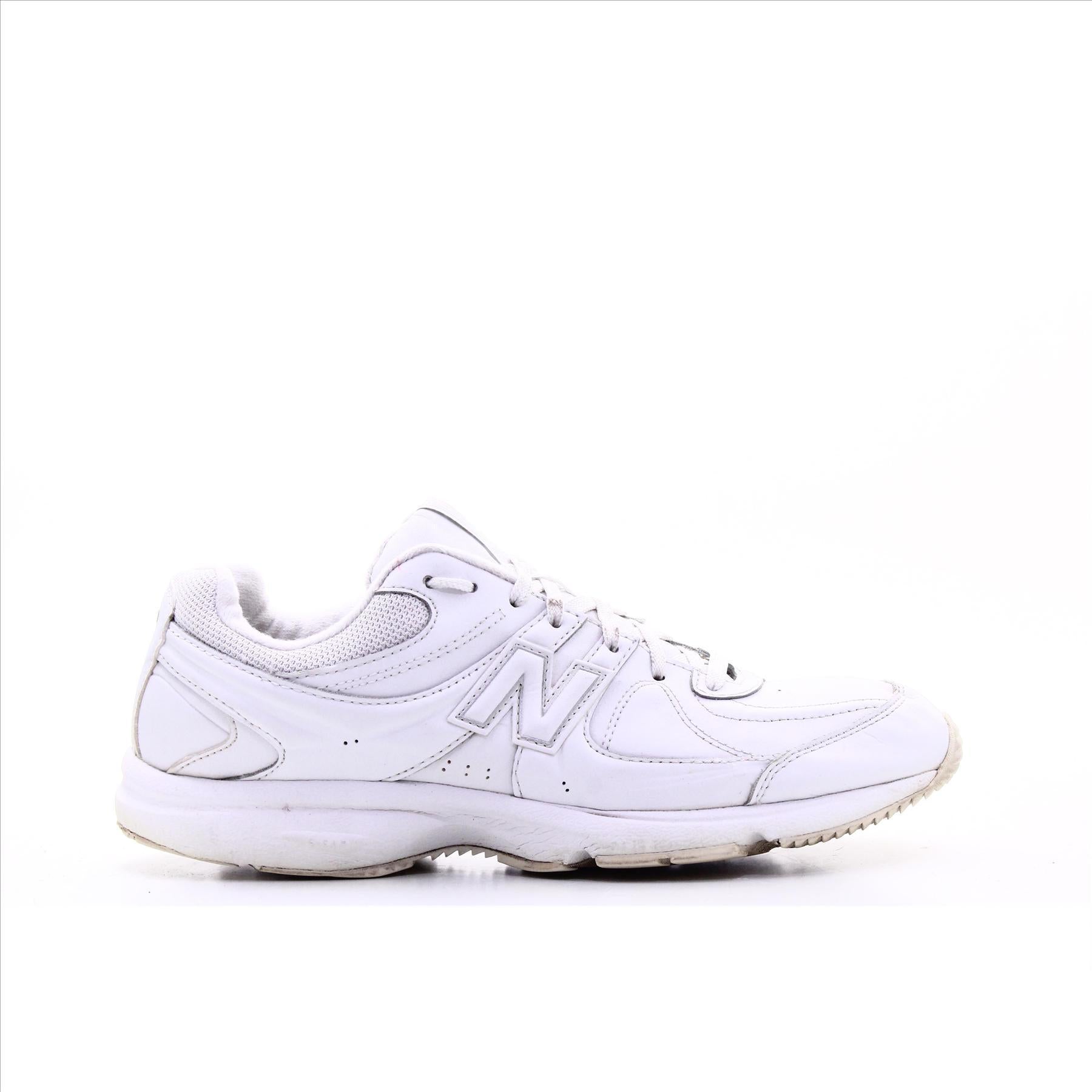 New Balance 410