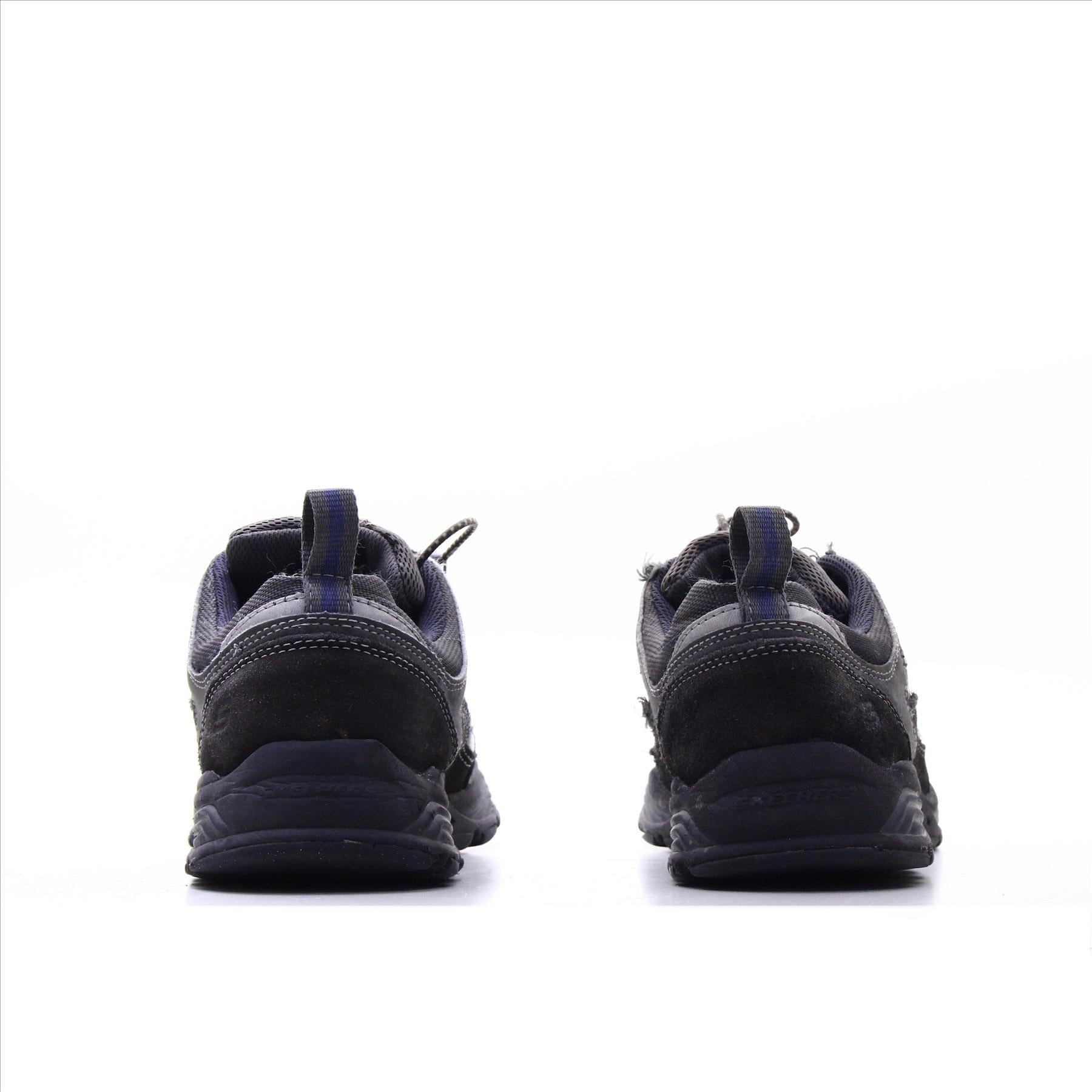 Skechers