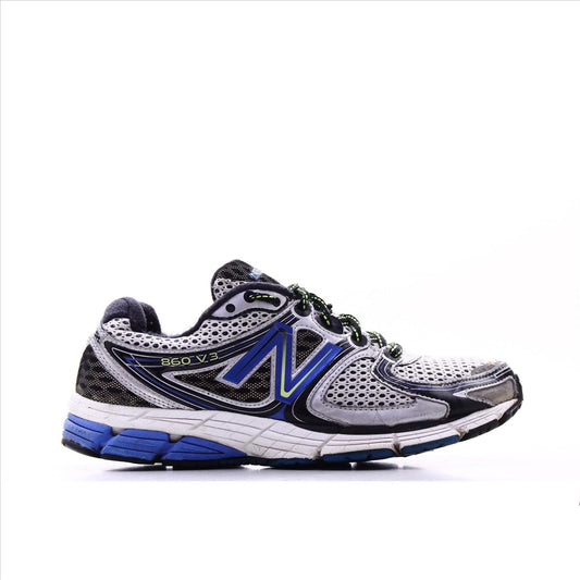 New Balance 860 V8