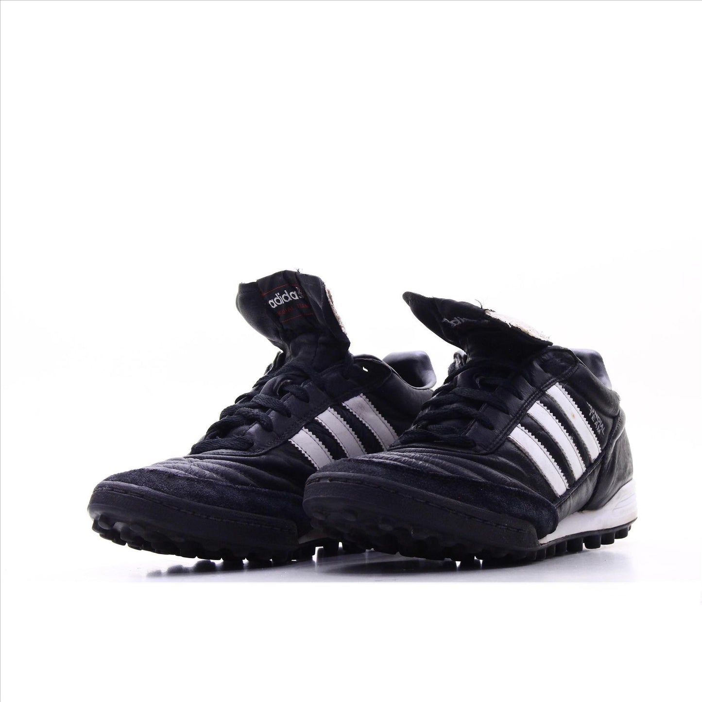 Adidas Mundial Team