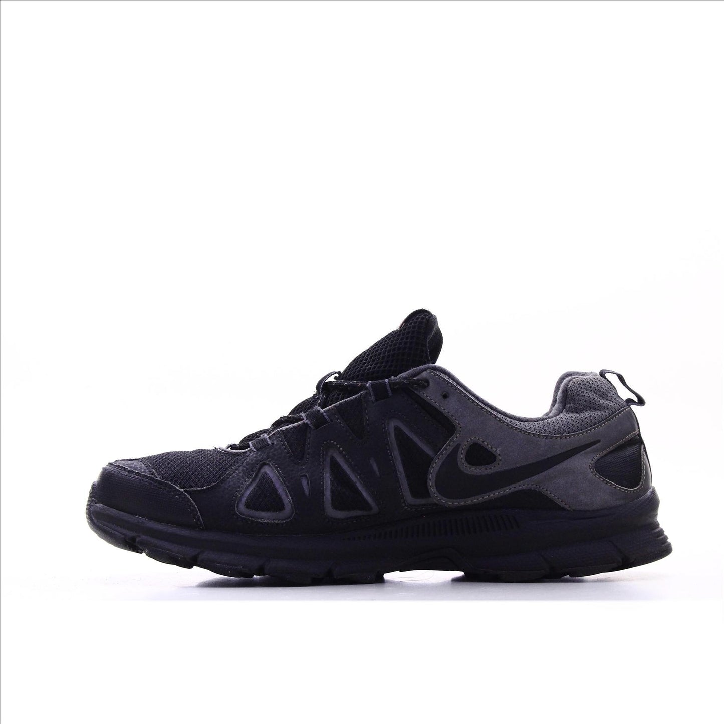 Nike Alvord 10