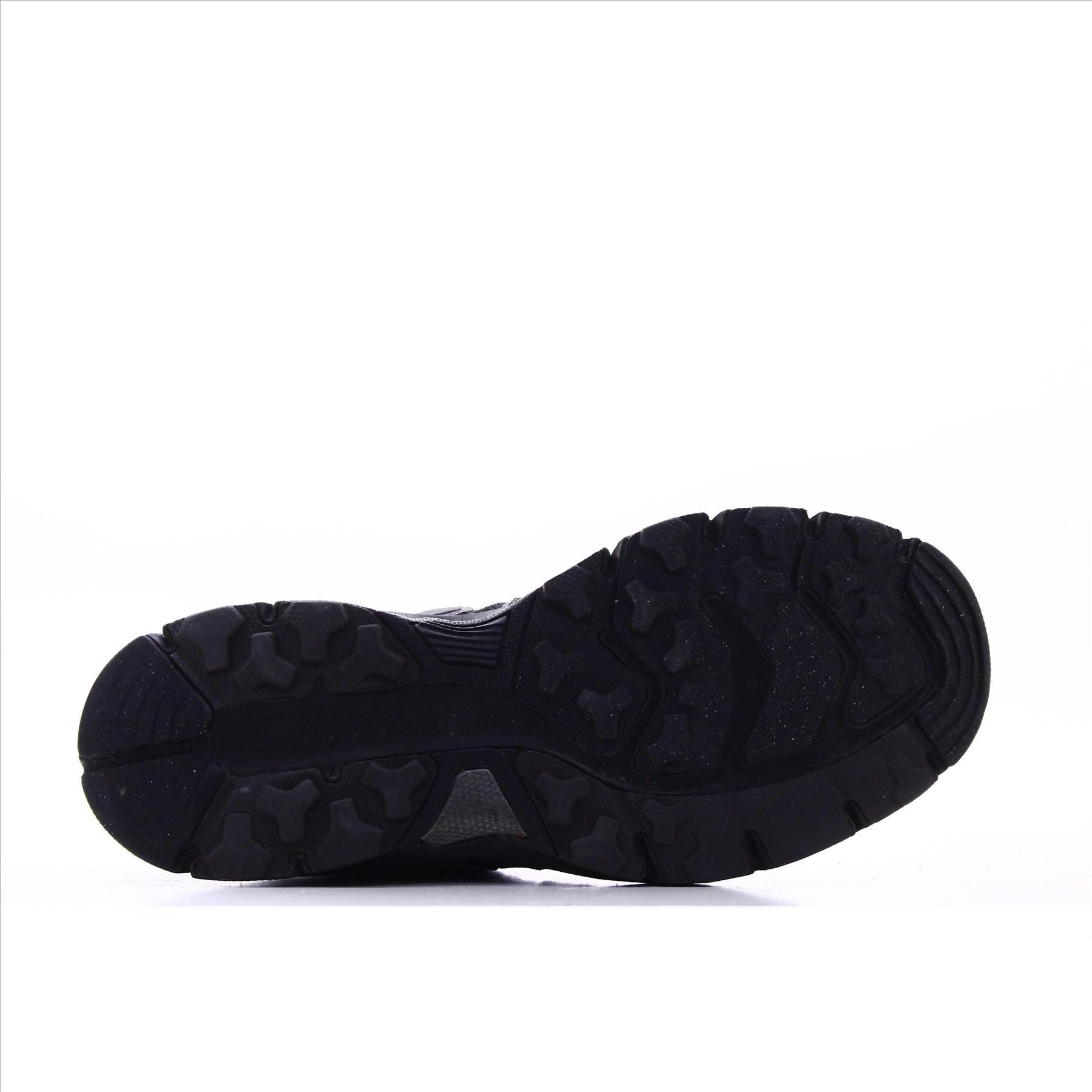 Nike Alvord 10