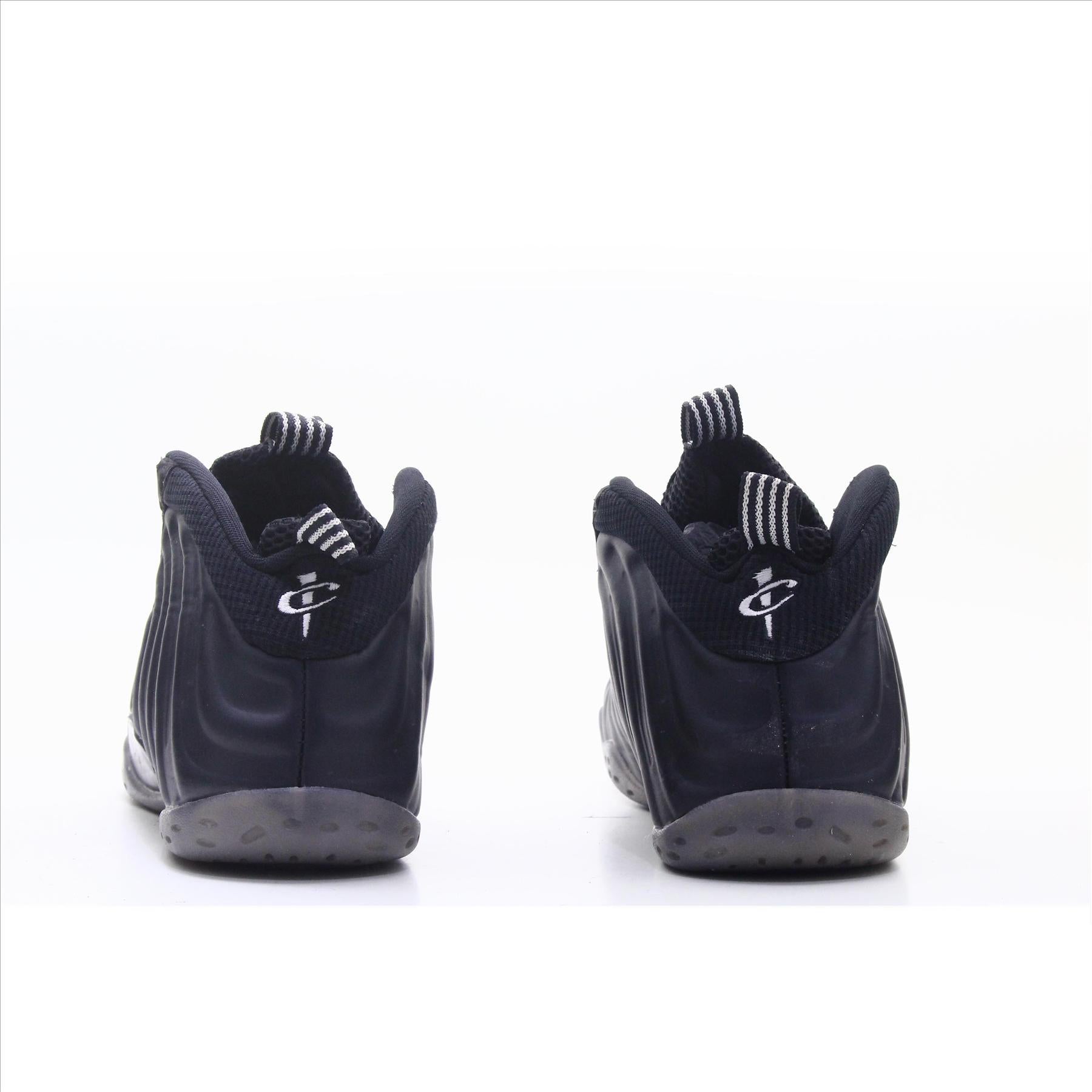 Nike Platinum