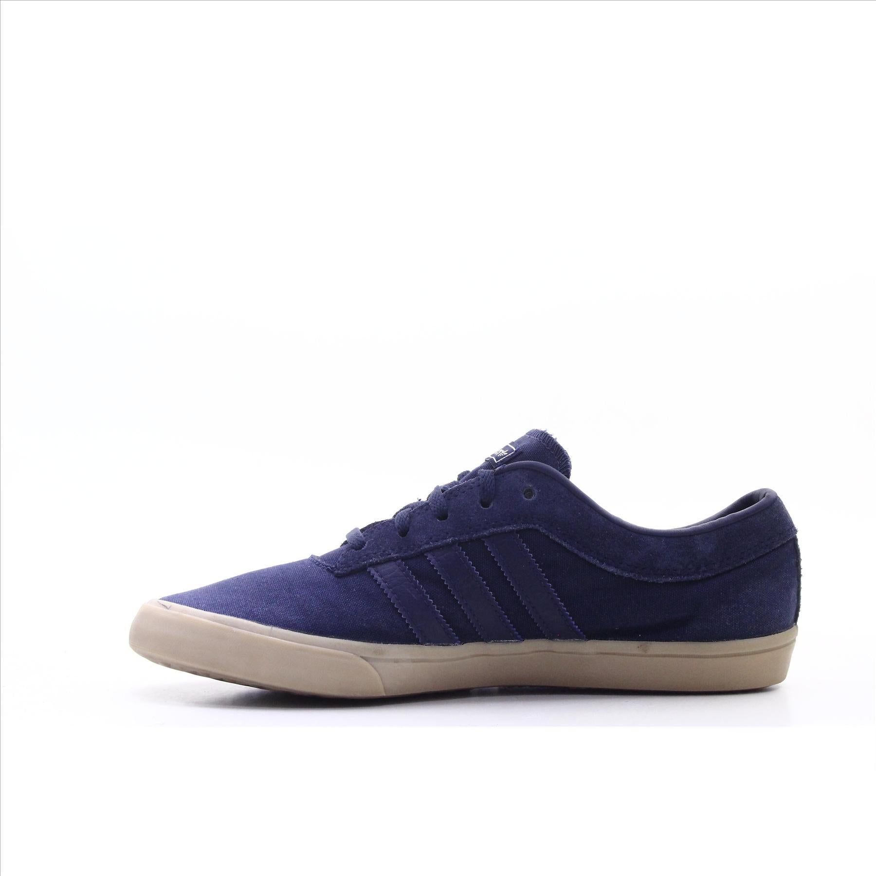 Adidas Casual
