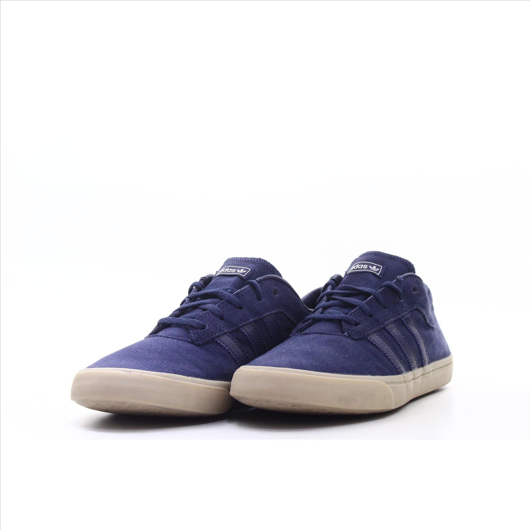 Adidas Casual