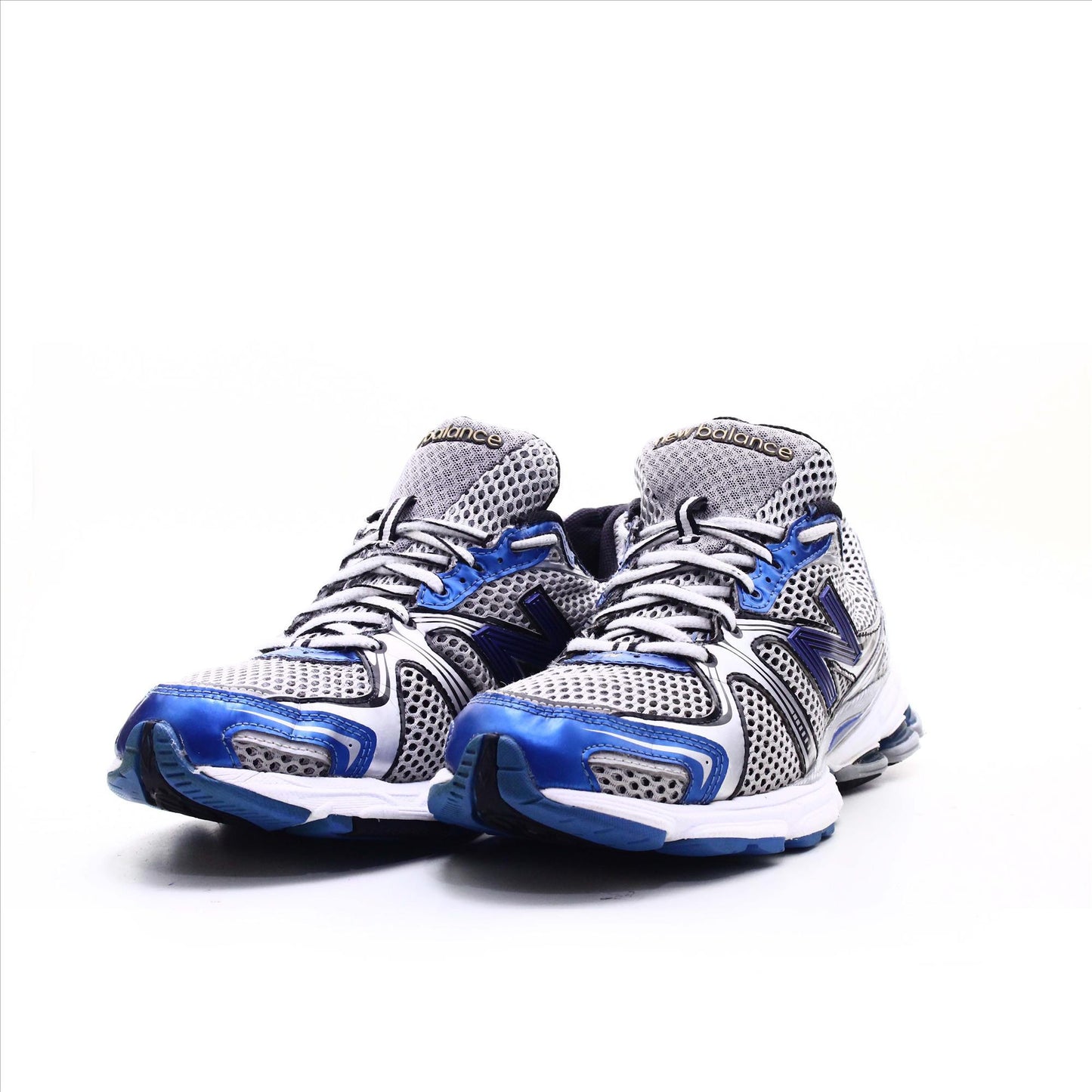 New Balance 880