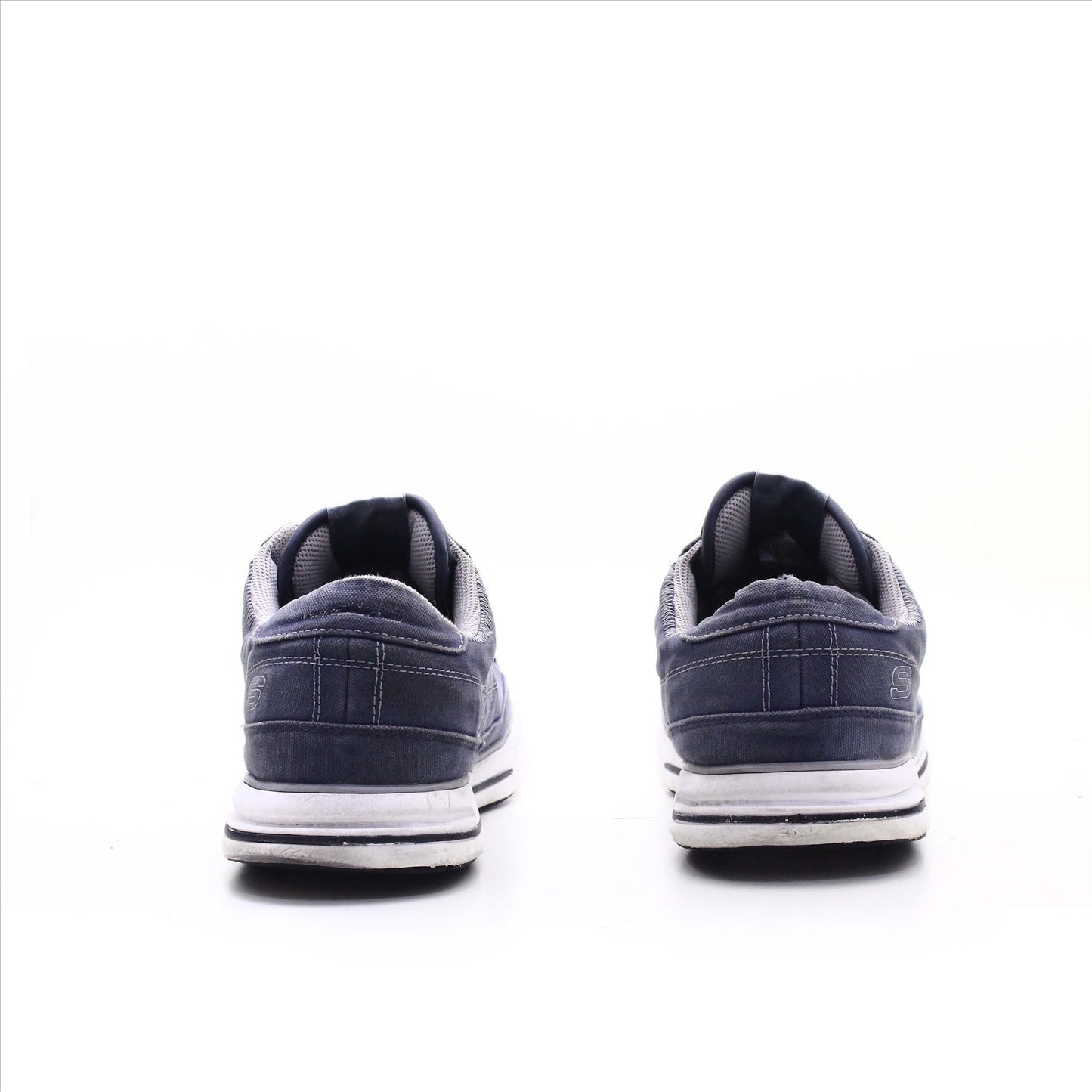 Skechers Relaxed Fit Memory Foam