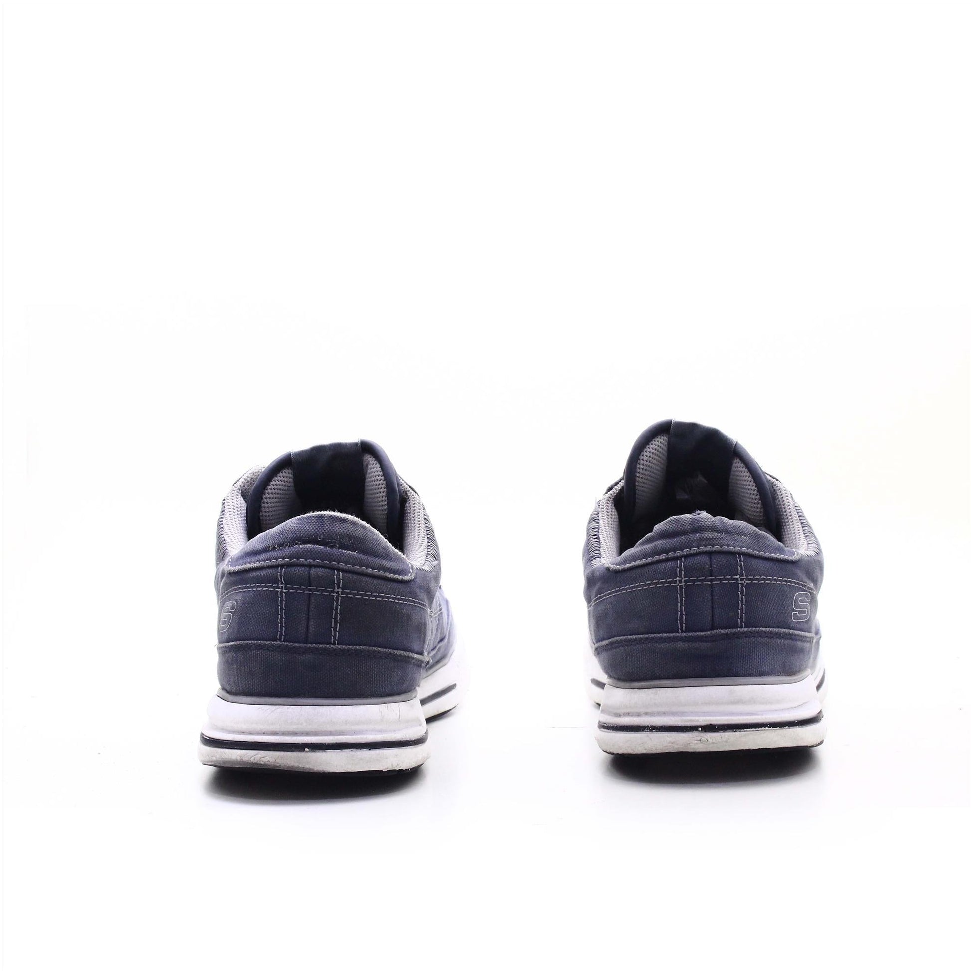 Skechers Relaxed Fit Memory Foam