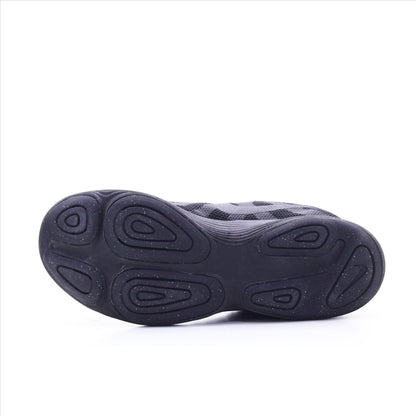Nike Revolution 4