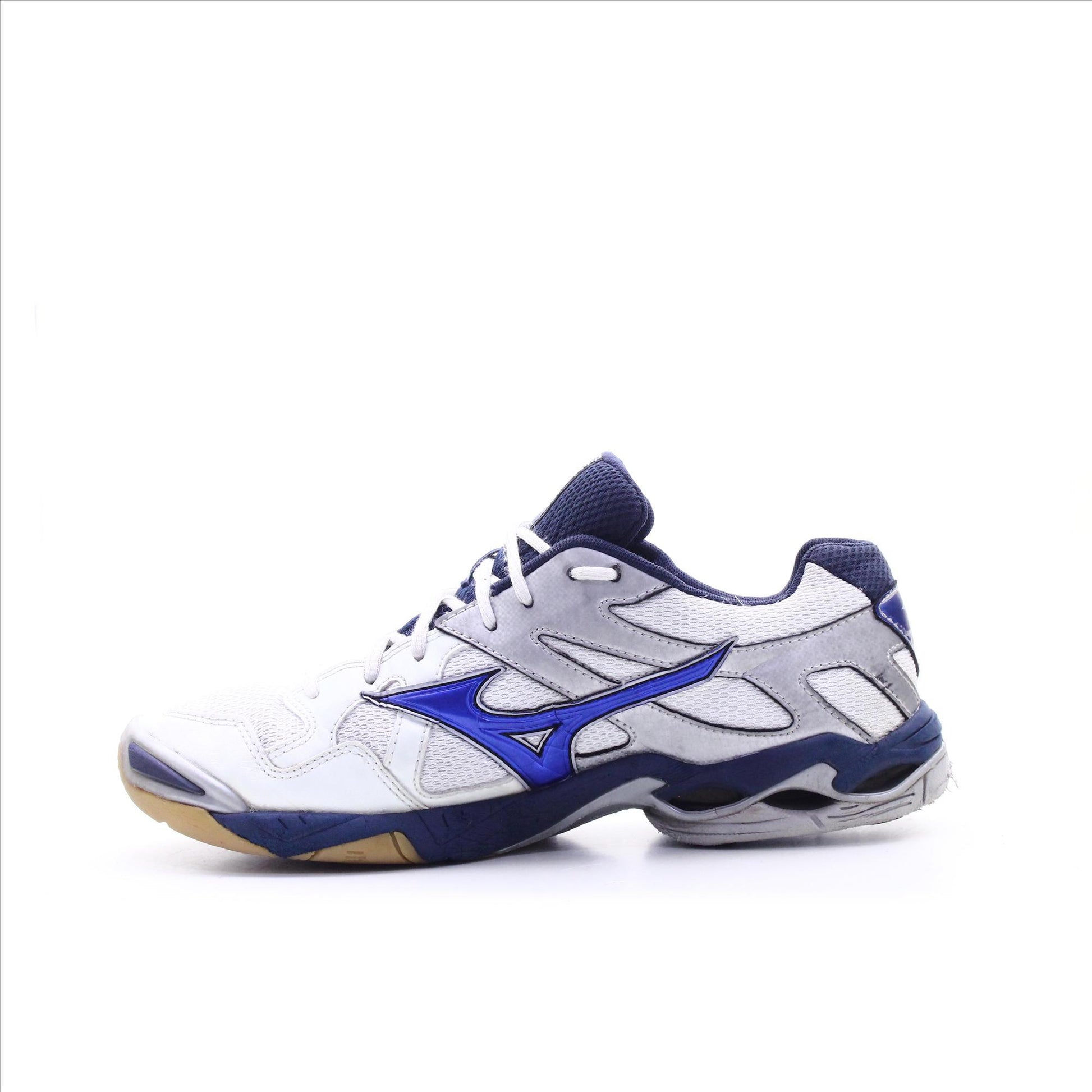 Mizuno Bolt 4