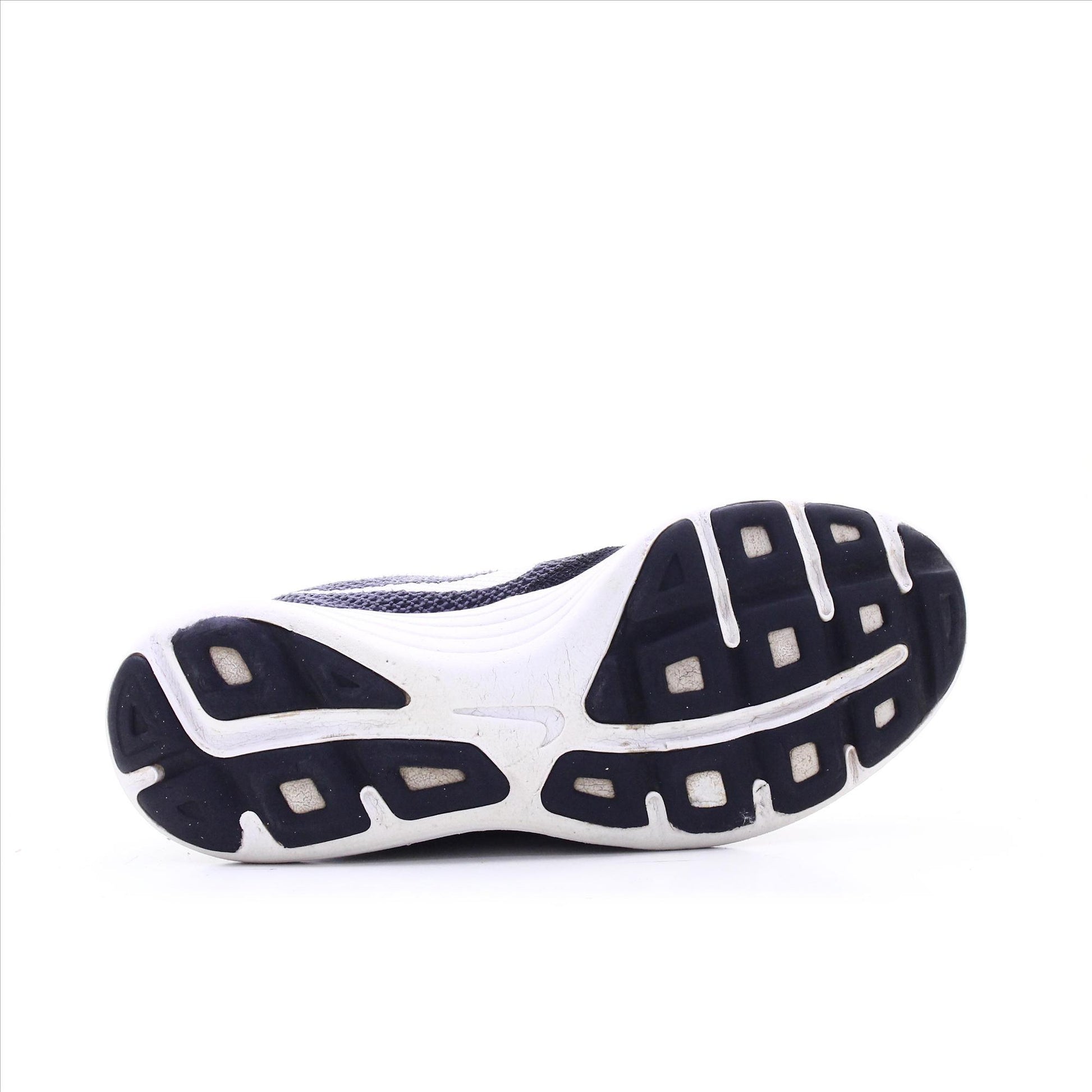 Nike Revolution 3