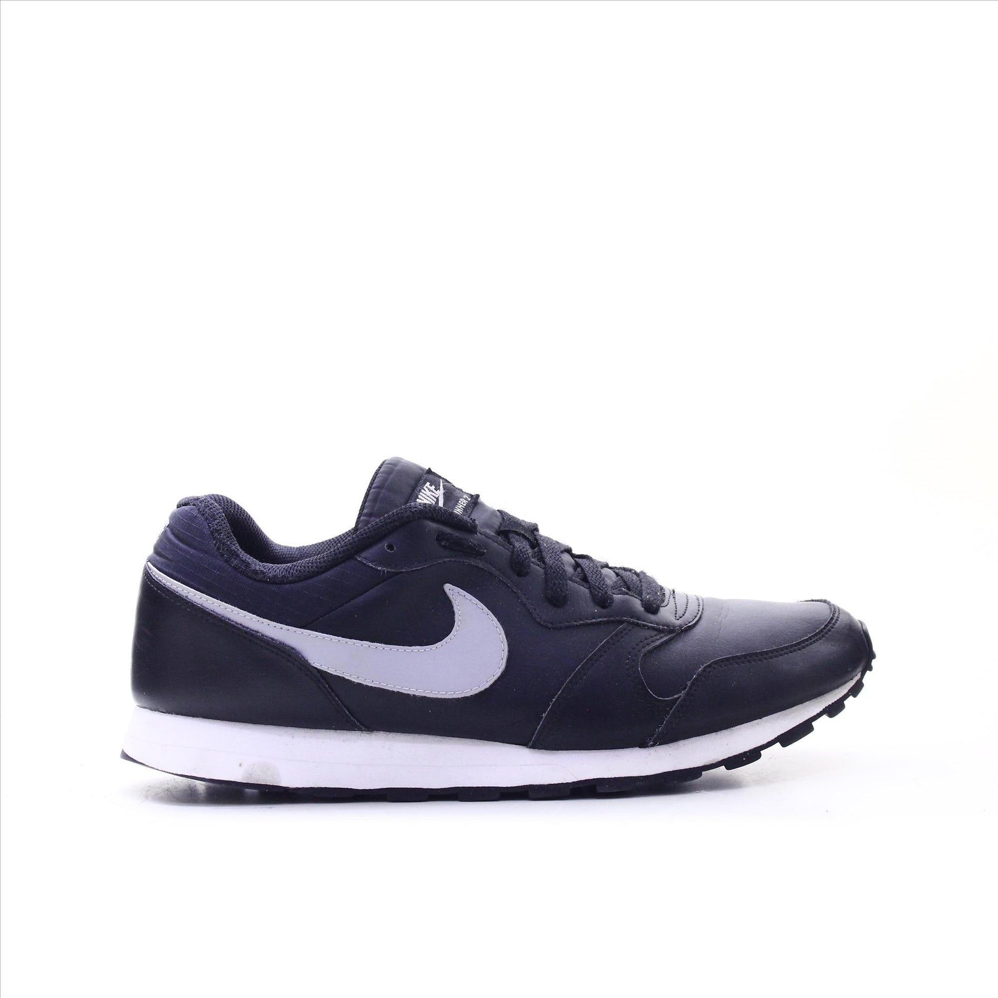 Nike Md Runner 2