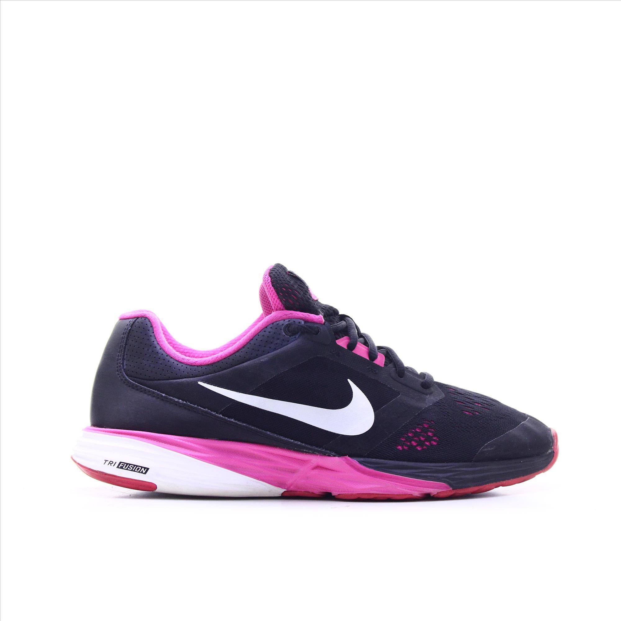 Nike tri fusion run women's store