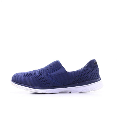 Reaxion Slip On