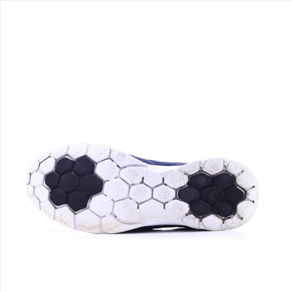 Reaxion Slip On