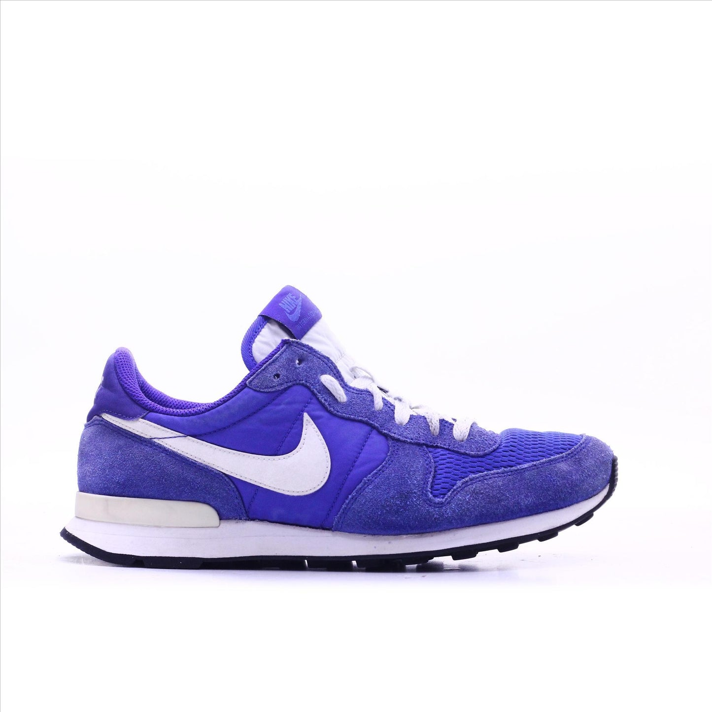 Nike Internationalist