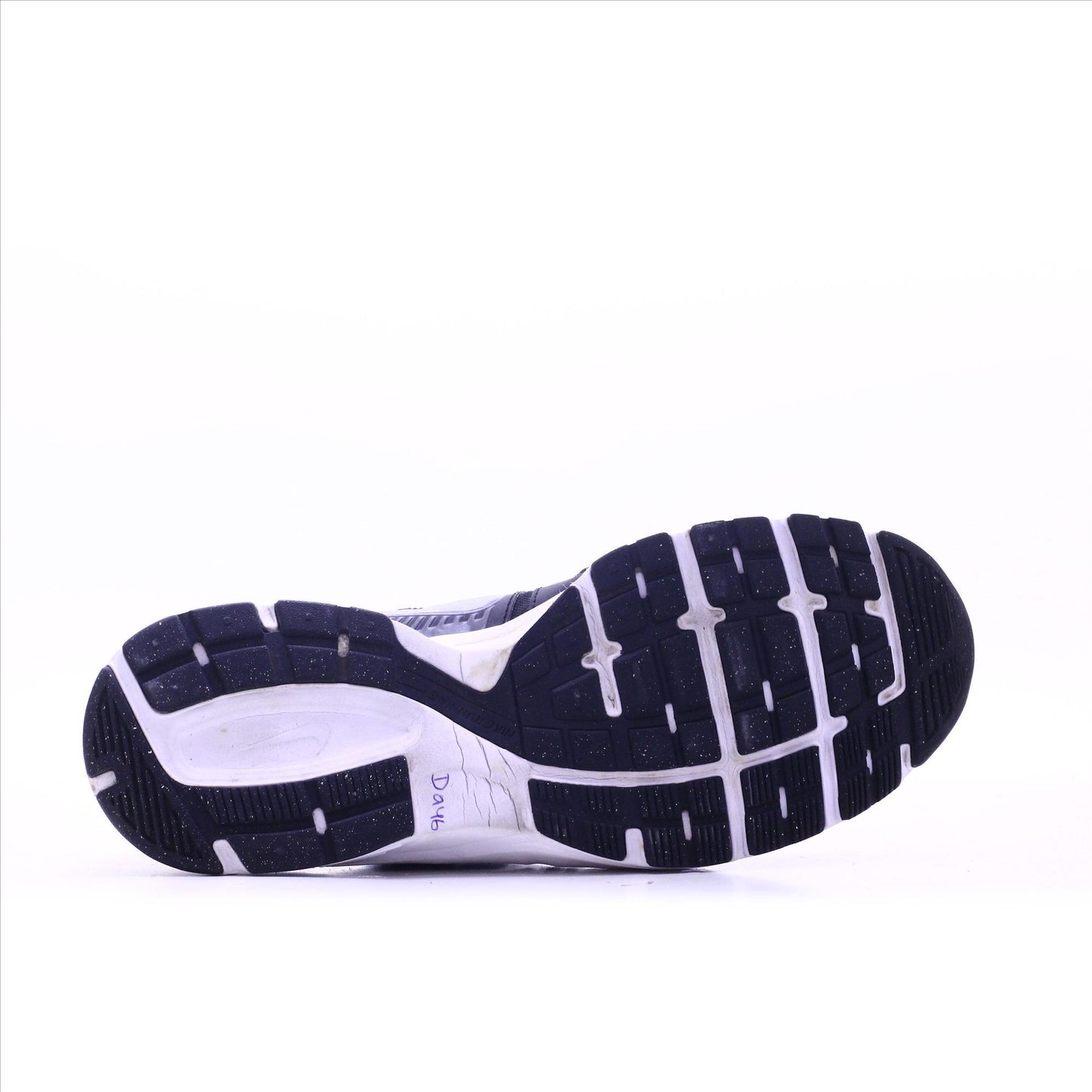 Nike Dart 10 Reslon
