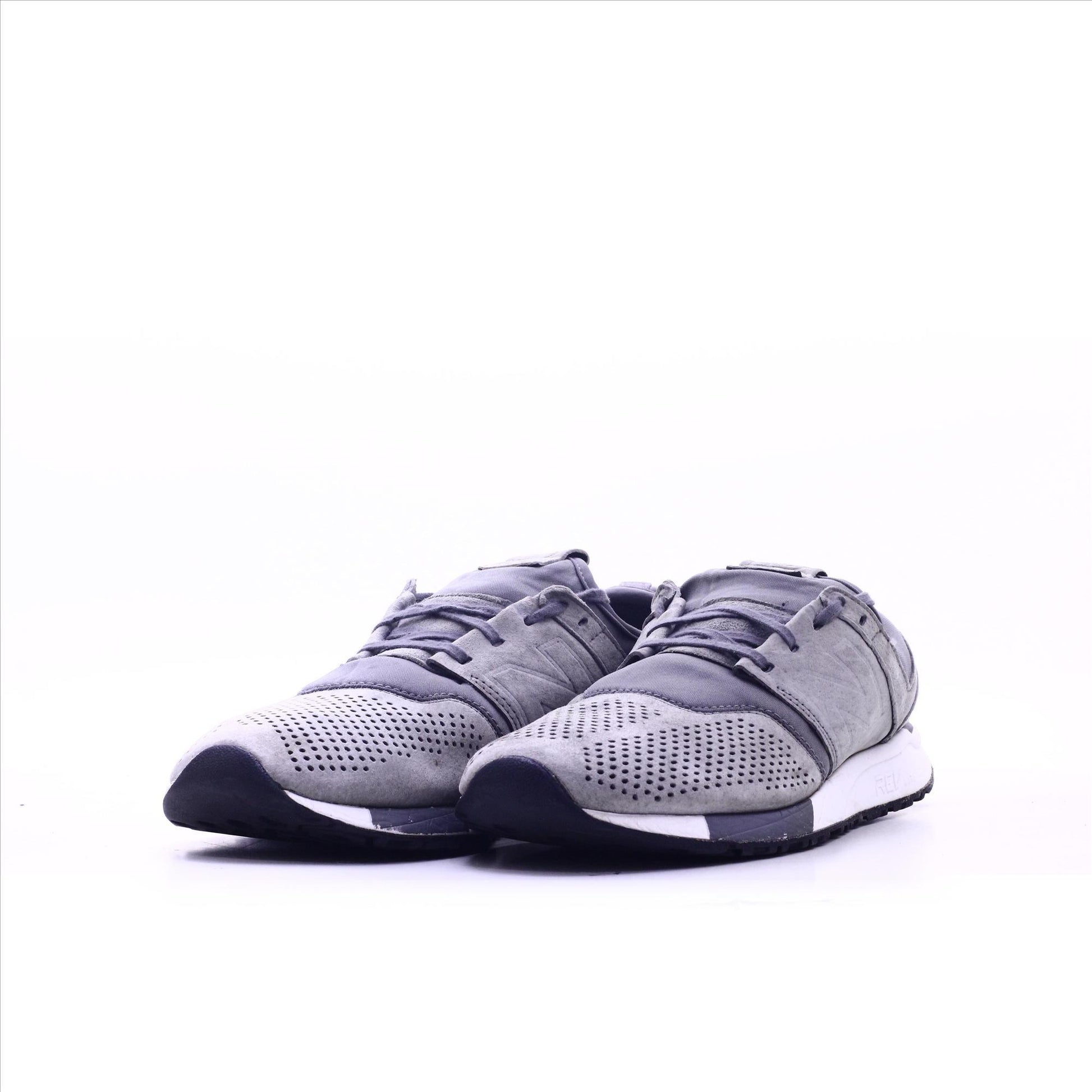 New Balance 274