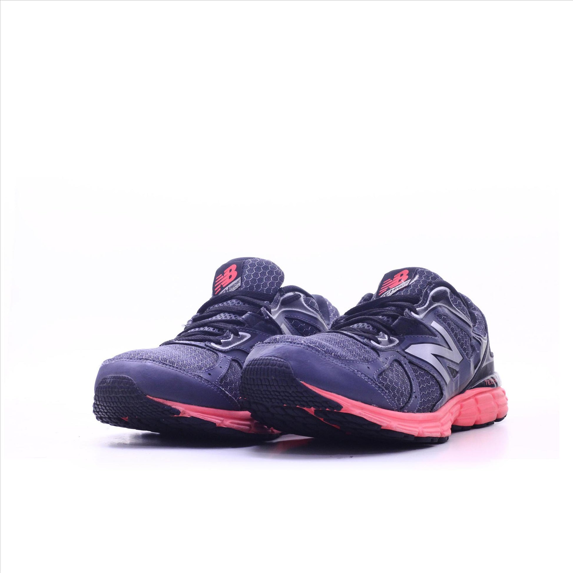 New Balance 560 V6 Tech Ride
