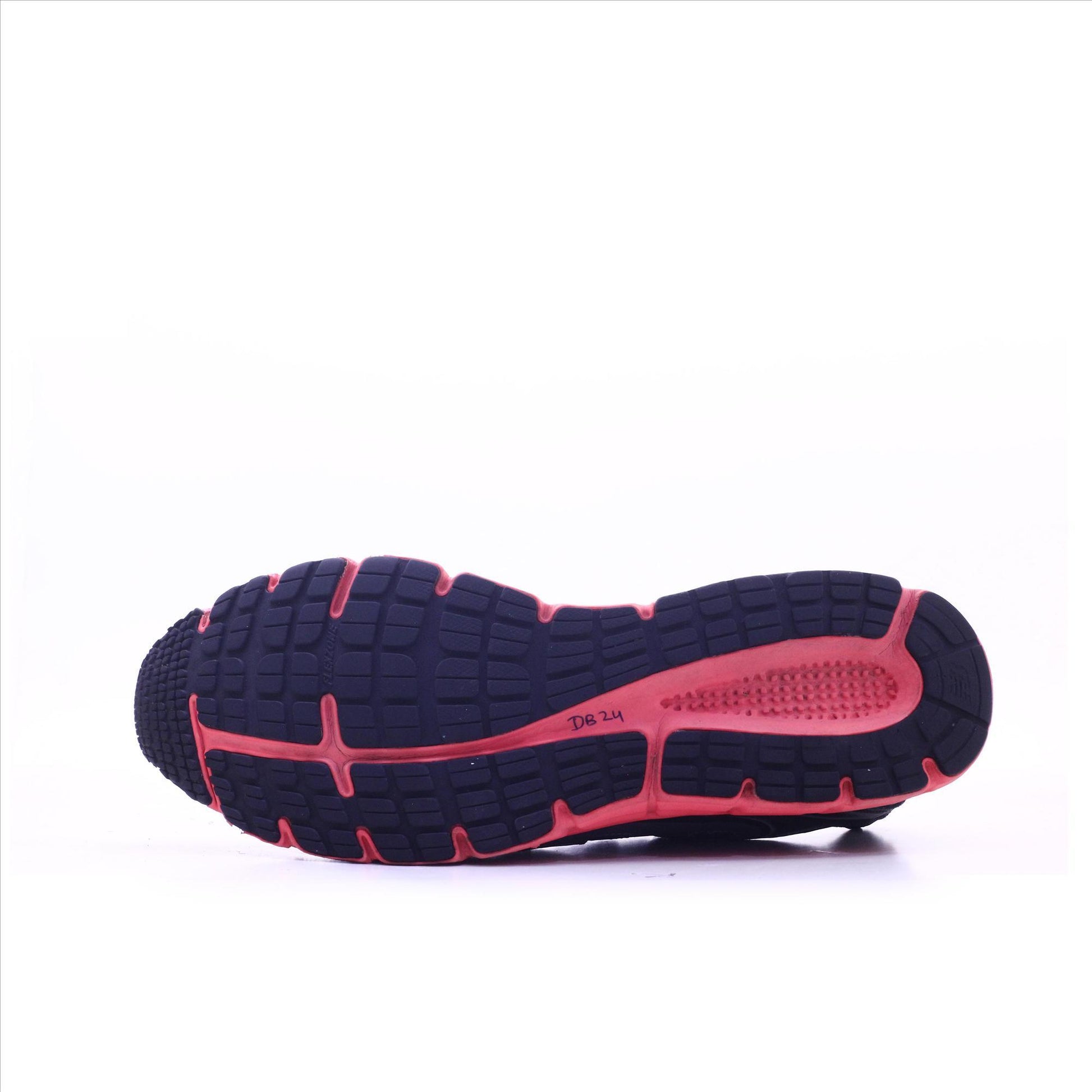 New Balance 560 V6 Tech Ride
