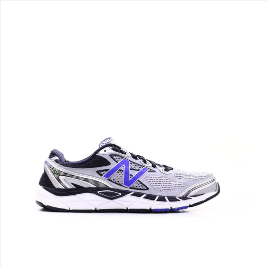 New Balance 840 V3