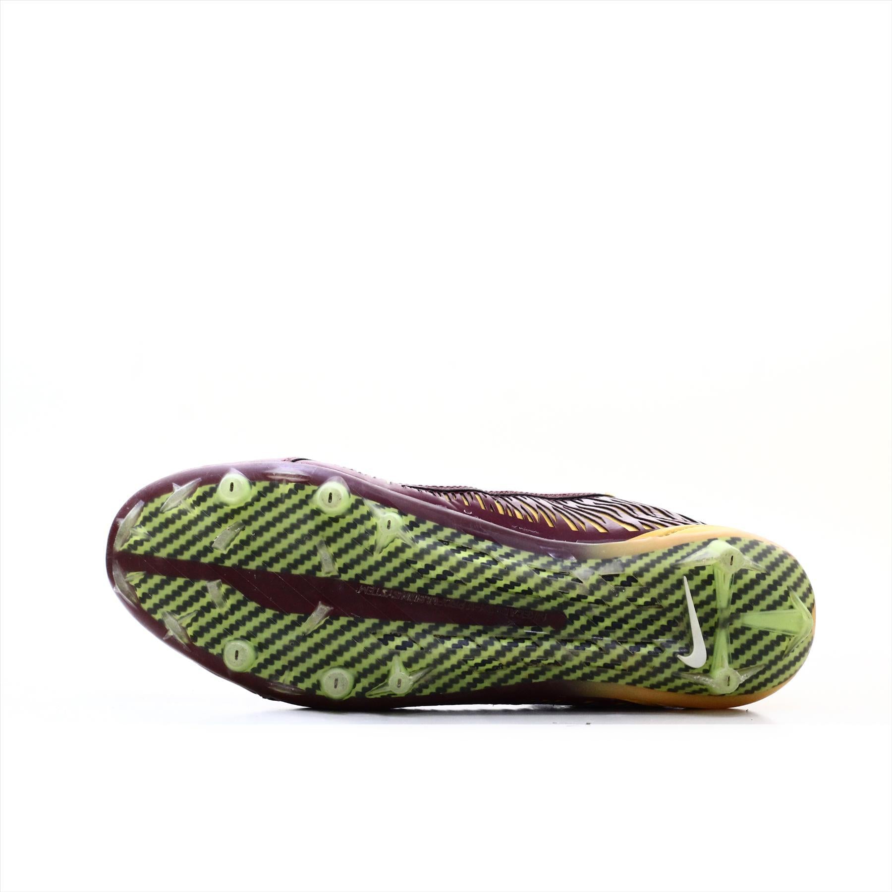 Nike flywire deals carbon 2.0