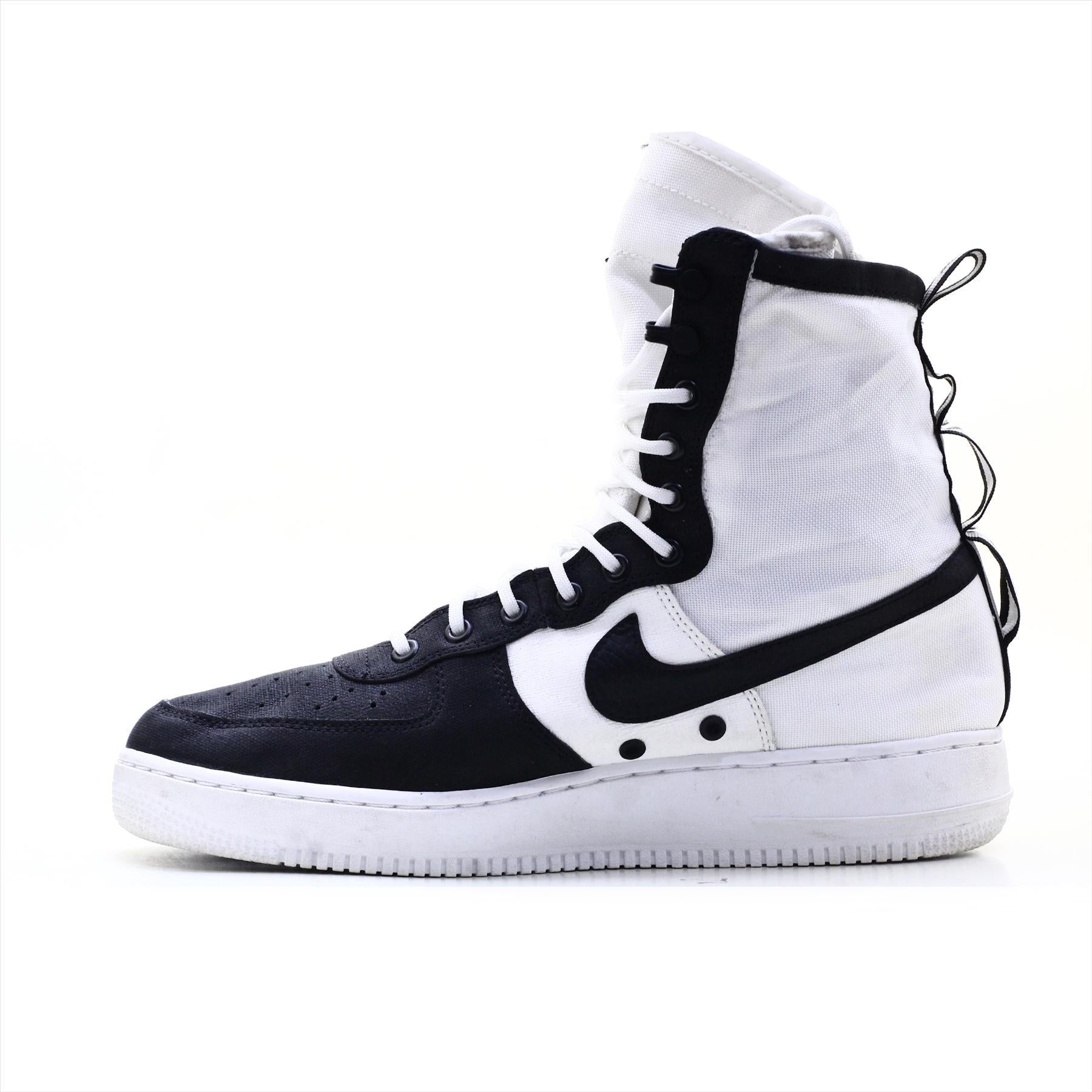 Nike Air Force Sportswaer Special Edition Premium